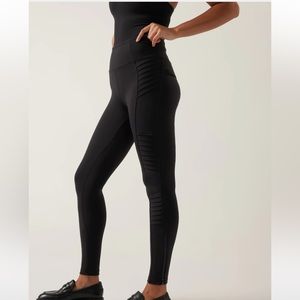 Athleta Delaney Moto Leggings Black Size Small EUC
